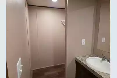 224 Greenlee Street, Kingstree, SC 29556 - Photo 8