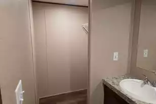 224 Greenlee St, Kingstree, SC 29556 - Photo 8