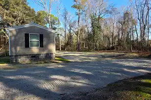 224 Greenlee St, Kingstree, SC 29556 - Photo 10