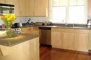 13 Brewster Ct, Charleston, SC 29403 - Photo 2