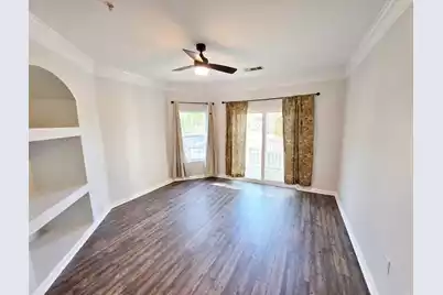 1300 Park West Boulevard #210, Mount Pleasant, SC 29466 - Photo 6