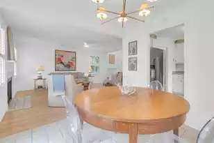 670 Poaug Ln, Mount Pleasant, SC 29464 - Photo 12