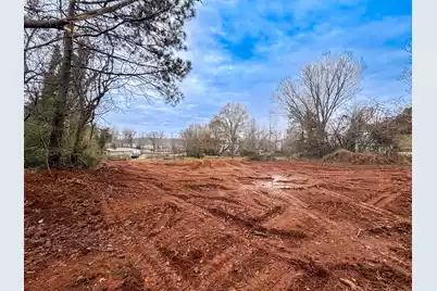 2723B Poinsett Highway, Greenville, SC 29617 - Photo 6