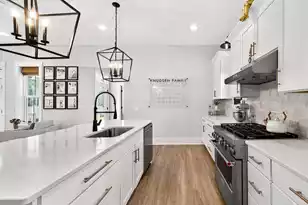 285 Great Lawn Dr, Summerville, SC 29486 - Photo 6