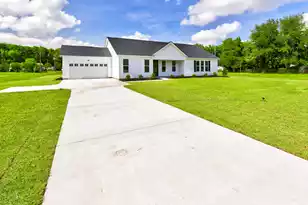 220 Scotch Range Rd, Summerville, SC 29483 - Photo 1