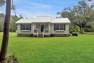 416 Jelly Rolls Rd, Moncks Corner, SC 29461 - Photo 2