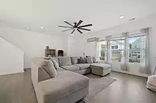 328 Surfbird Rd, Summerville, SC 29486 - Photo 4