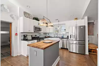 1109 Berkeley Street, Hanahan, SC 29410 - Photo 6