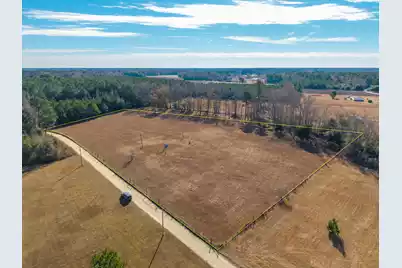 1289 Roadside Drive, Summerton, SC 29148 - Photo 1
