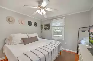 736 McCants Dr, Mount Pleasant, SC 29464 - Photo 16