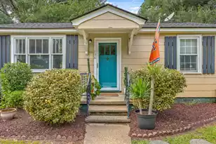 736 McCants Dr, Mount Pleasant, SC 29464 - Photo 2