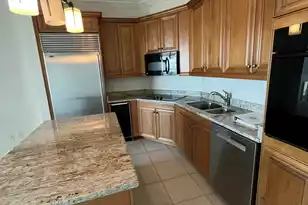 261 Plaza Ct S, Mount Pleasant, SC 29464 - Photo 6