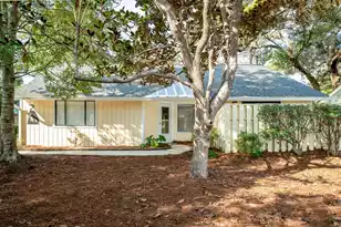 1116 Daffodil Ln, Mount Pleasant, SC 29464 - Photo 2