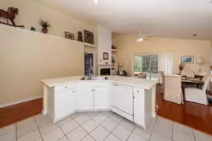 1520 Wellesley Cir, Mount Pleasant, SC 29466 - Photo 18