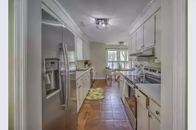 1023 Plantation Court, Mount Pleasant, SC 29464 - Photo 10