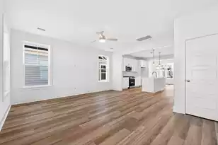 747 Blueway Ave, Summerville, SC 29486 - Photo 4