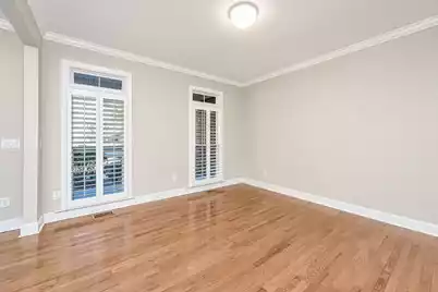 329 Ayers Circle, Summerville, SC 29485 - Photo 10