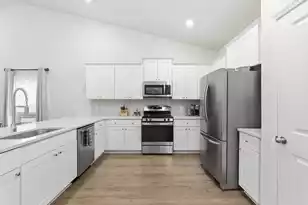 440 Richfield Wy, Summerville, SC 29486 - Photo 4