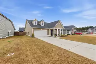 440 Richfield Wy, Summerville, SC 29486 - Photo 2