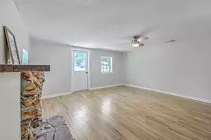 1303 Delano St, Manning, SC 29102 - Photo 10