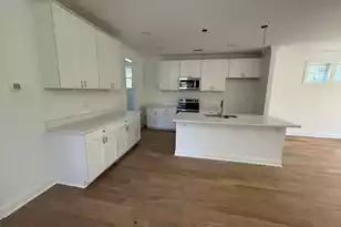 254 Smith Street W, Summerville, SC 29485 - Photo 6