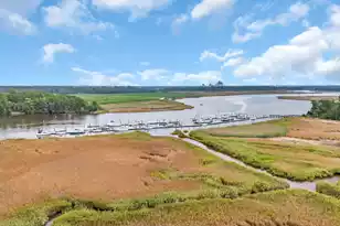 255 Madison Dr, Georgetown, SC 29440 - Photo 2