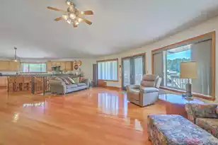 395 Summerset Ln, Summerville, SC 29483 - Photo 18