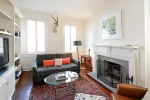 61 Queen St, Charleston, SC 29401 - Photo 2