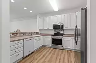 1025 Riverland Woods Pl, Charleston, SC 29412 - Photo 8