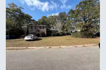 665 Pawley Road, Mount Pleasant, SC 29464 - Photo 2