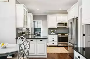 1337 Hidden Lakes Dr, Mount Pleasant, SC 29464 - Photo 12