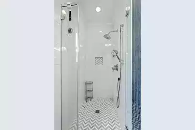 152 Spring Street #E, Charleston, SC 29403 - Photo 12