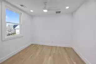 695 Gate Post Dr, Mount Pleasant, SC 29464 - Photo 36