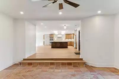 924 White Point Boulevard, Charleston, SC 29412 - Photo 10