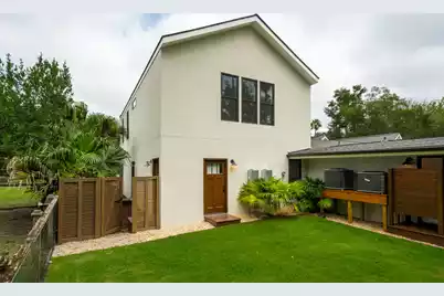 924 White Point Boulevard, Charleston, SC 29412 - Photo 4