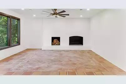 924 White Point Boulevard, Charleston, SC 29412 - Photo 12