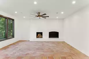 924 White Point Blvd, Charleston, SC 29412 - Photo 12