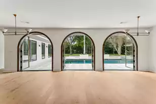 924 White Point Blvd, Charleston, SC 29412 - Photo 20