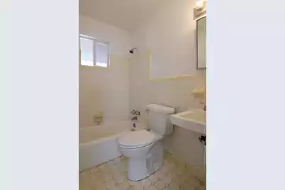 6957 Kenwood Drive S, North Charleston, SC 29406 - Photo 6