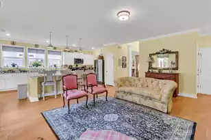 136 Brant Dr, Summerville, SC 29483 - Photo 4