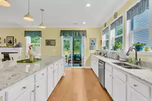 136 Brant Dr, Summerville, SC 29483 - Photo 8