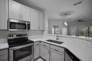 2021 Basildon Rd, Mount Pleasant, SC 29466 - Photo 8