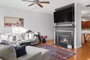 3704 Bagley Dr, Mount Pleasant, SC 29466 - Photo 6