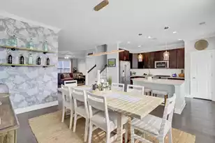 1543 Prince Edward St, Mount Pleasant, SC 29466 - Photo 18