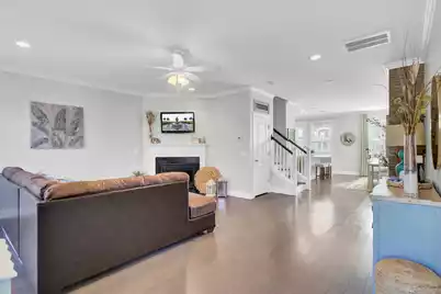 1543 Prince Edward Street, Mount Pleasant, SC 29466 - Photo 10