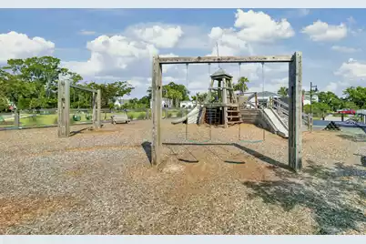 1543 Prince Edward Street, Mount Pleasant, SC 29466 - Photo 82