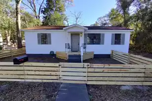 39 McMillan St, Bamberg, SC 29003 - Photo 1