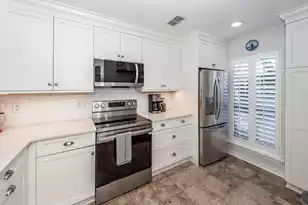 1126 Shadow Lake Cir, Mount Pleasant, SC 29464 - Photo 6