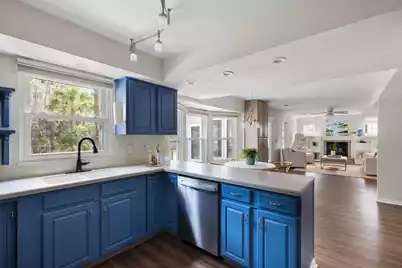 1490 Diamond Boulevard, Mount Pleasant, SC 29466 - Photo 6