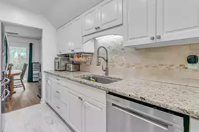 104 Kings Way, Summerville, SC 29485 - Photo 24